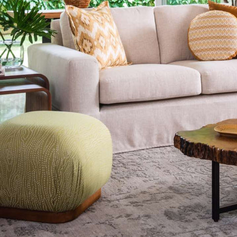 Benches & Ottomans