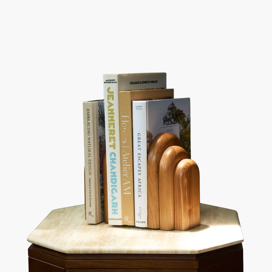 Liwa Bookends