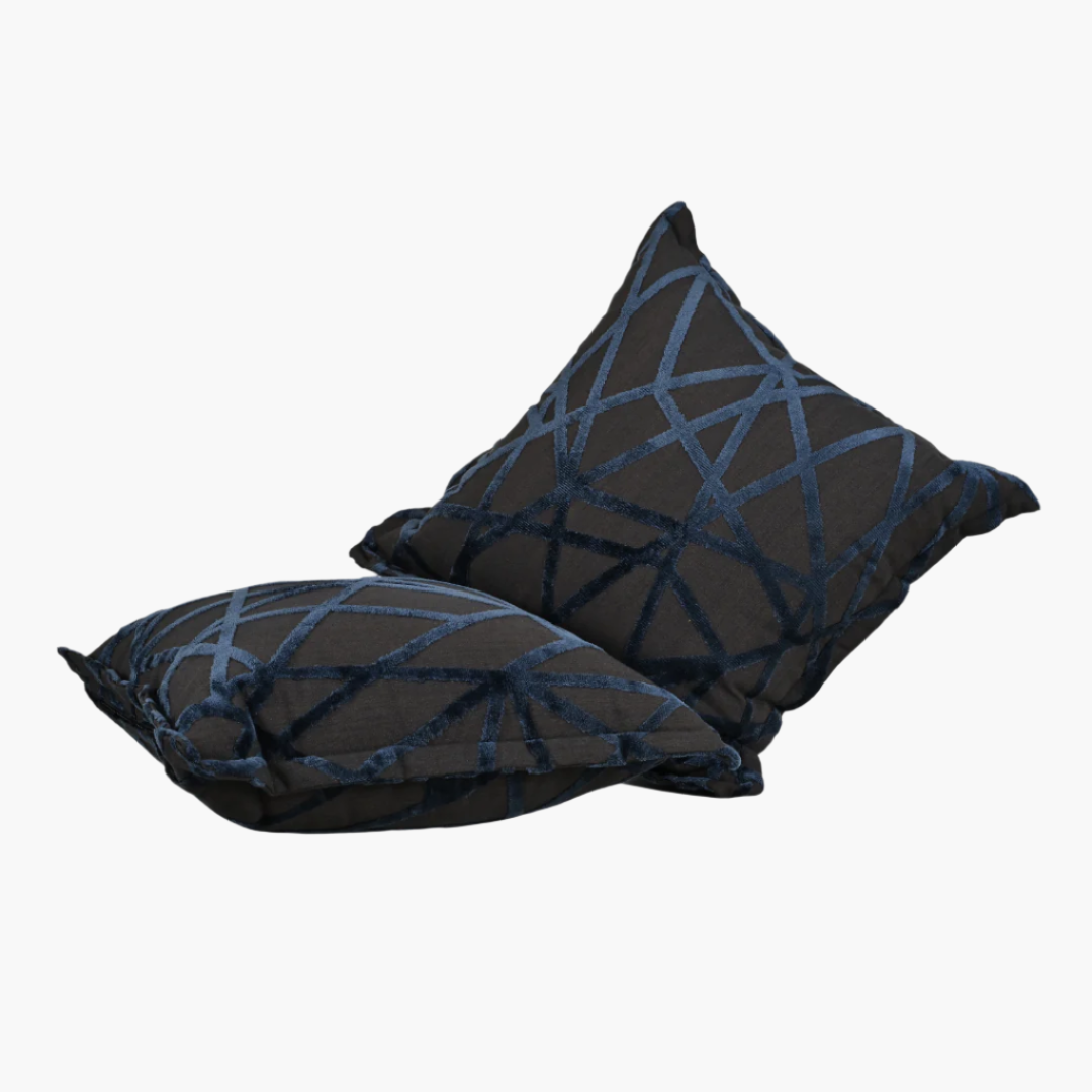 Throw Pillow Velvet Zigzag