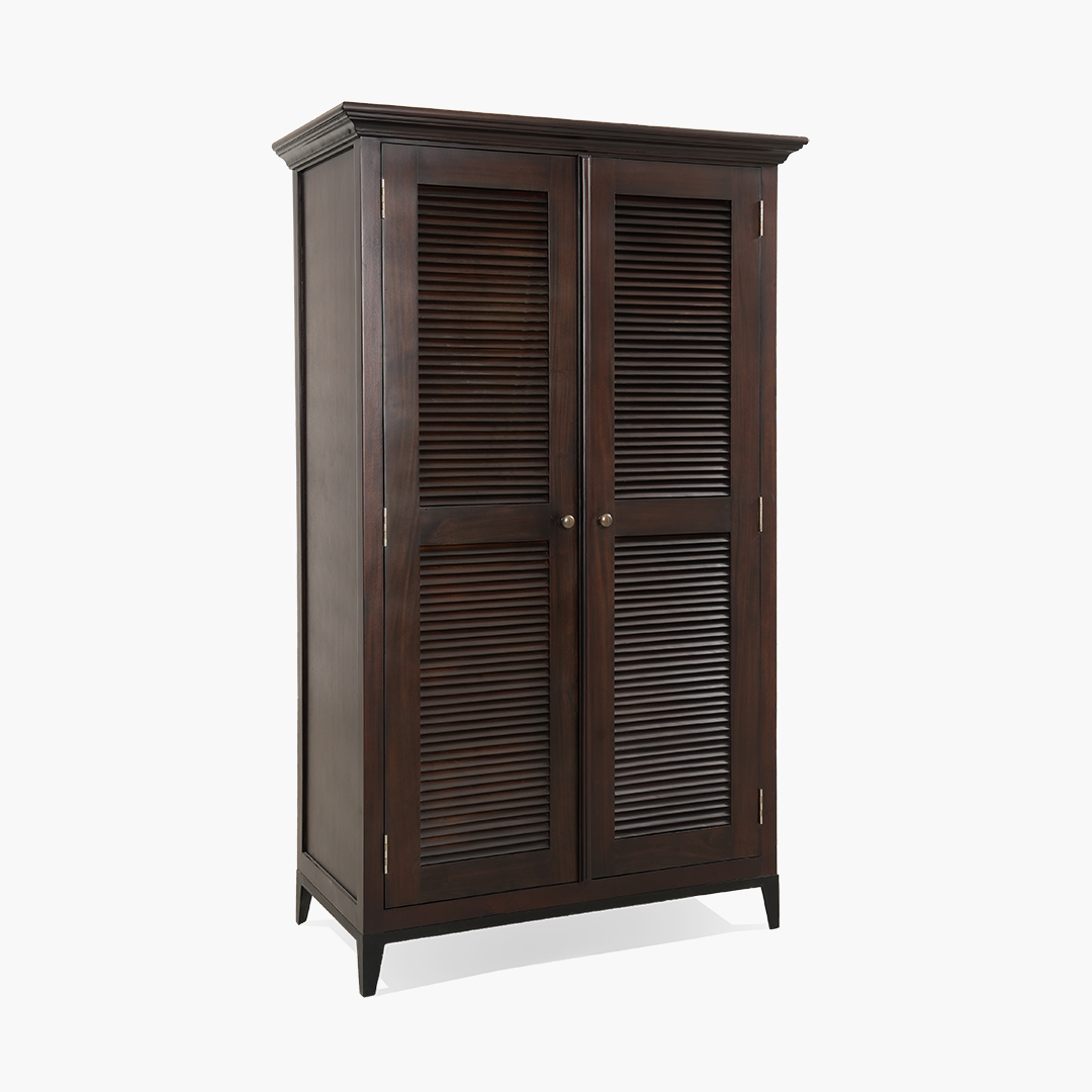 Bay Armoire