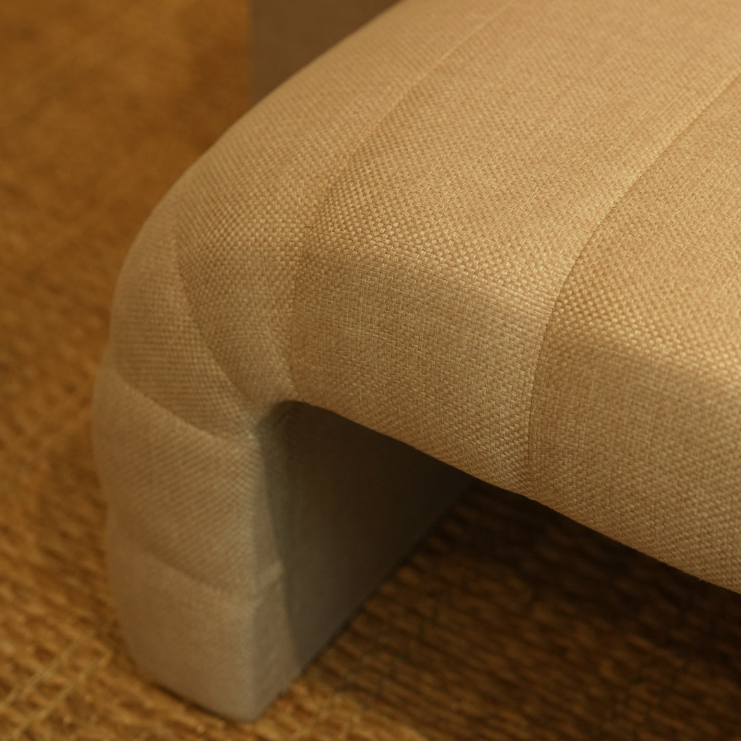Dalvo Bench | Proposition Ultimatum Chinchilla