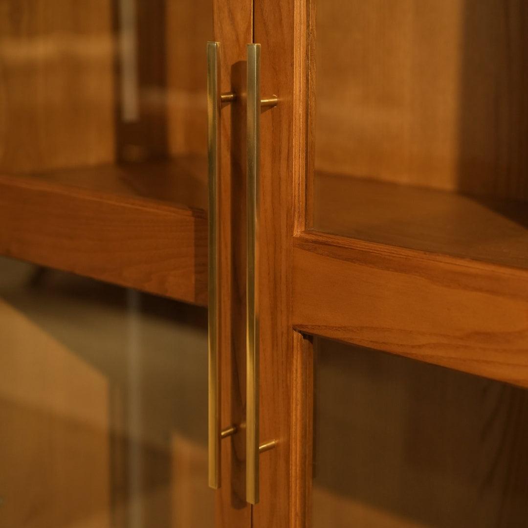 Maxwell Curio Large with Led | Ash Honey