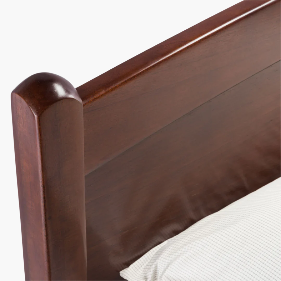 Baldaquin Bed