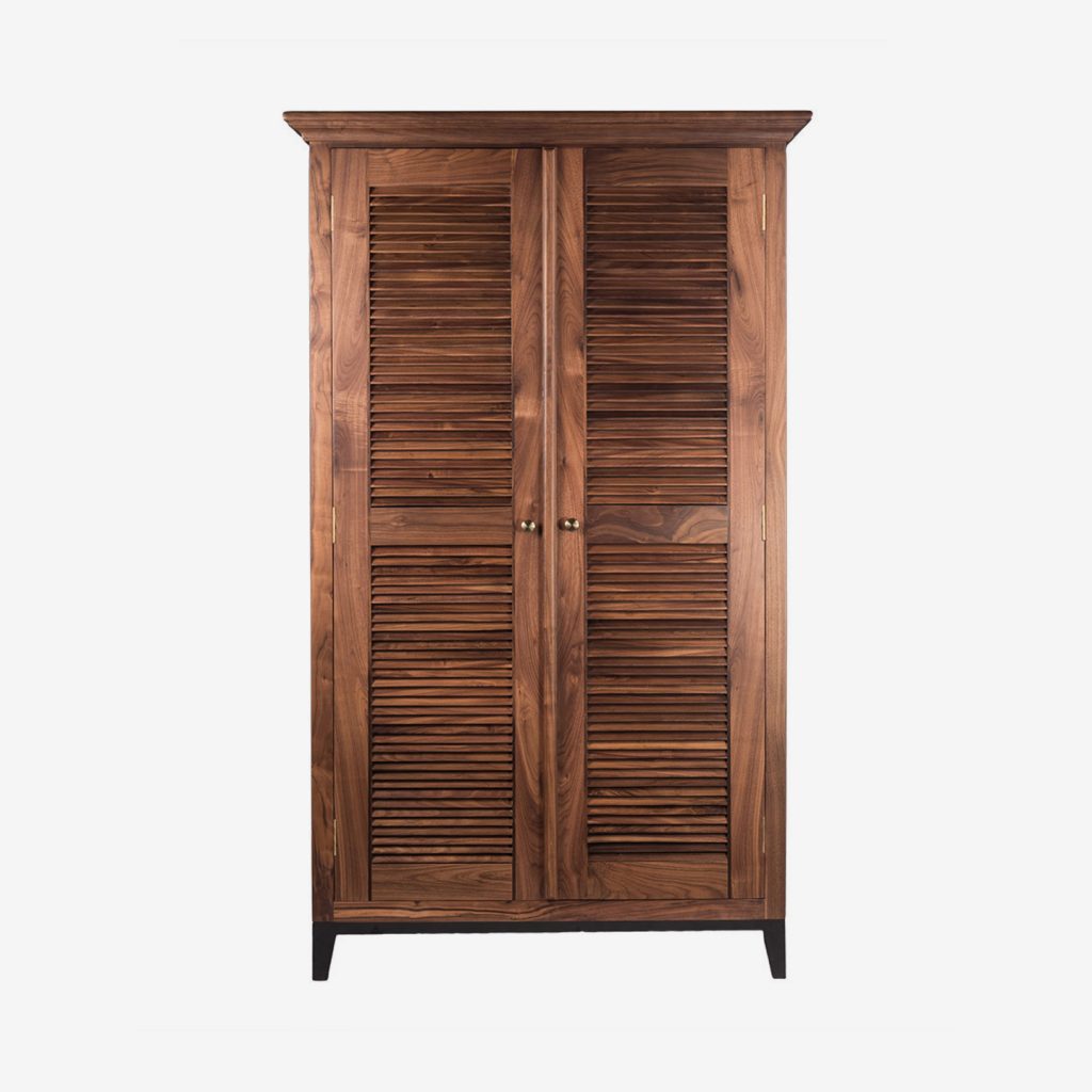 Bay Armoire