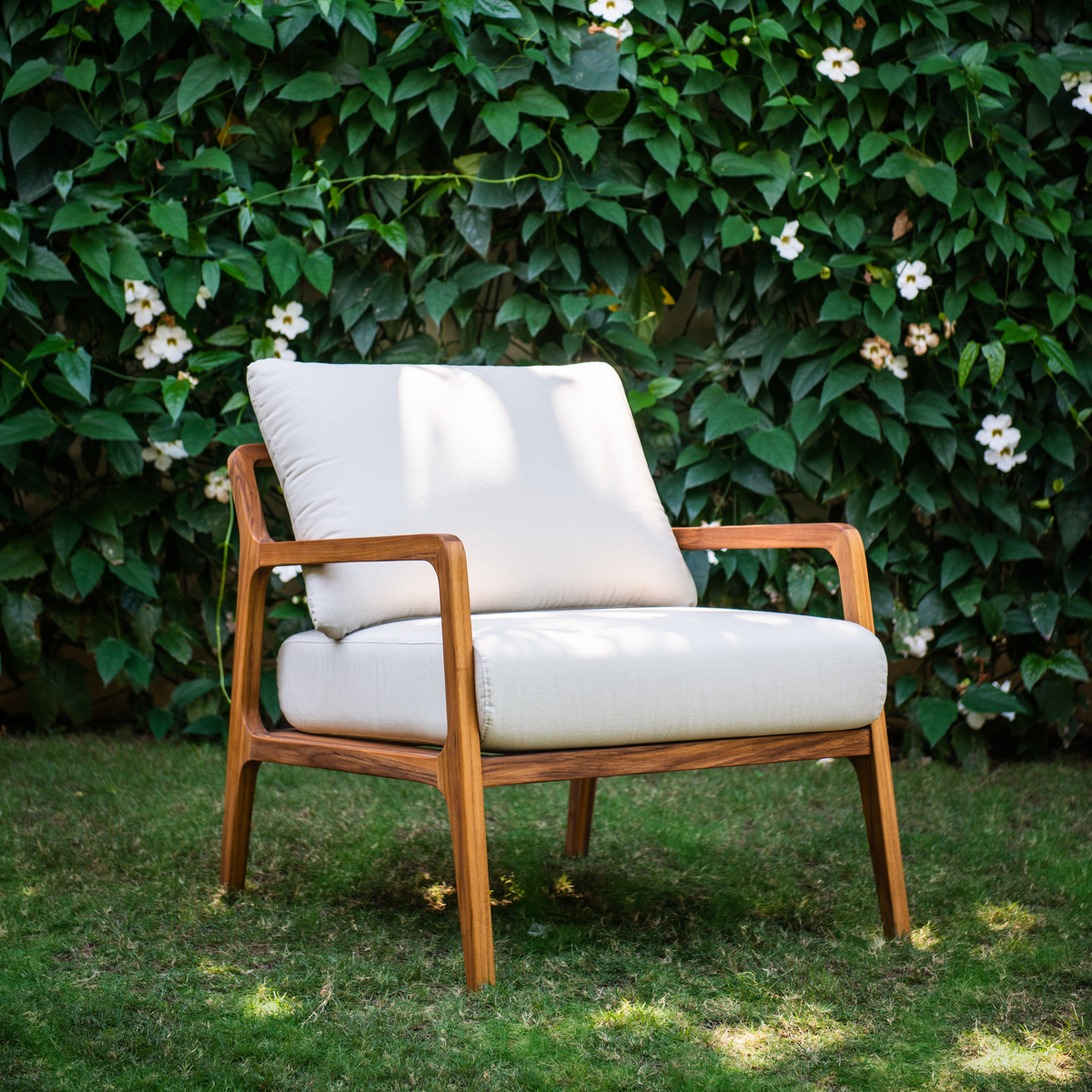 Palma Armchair